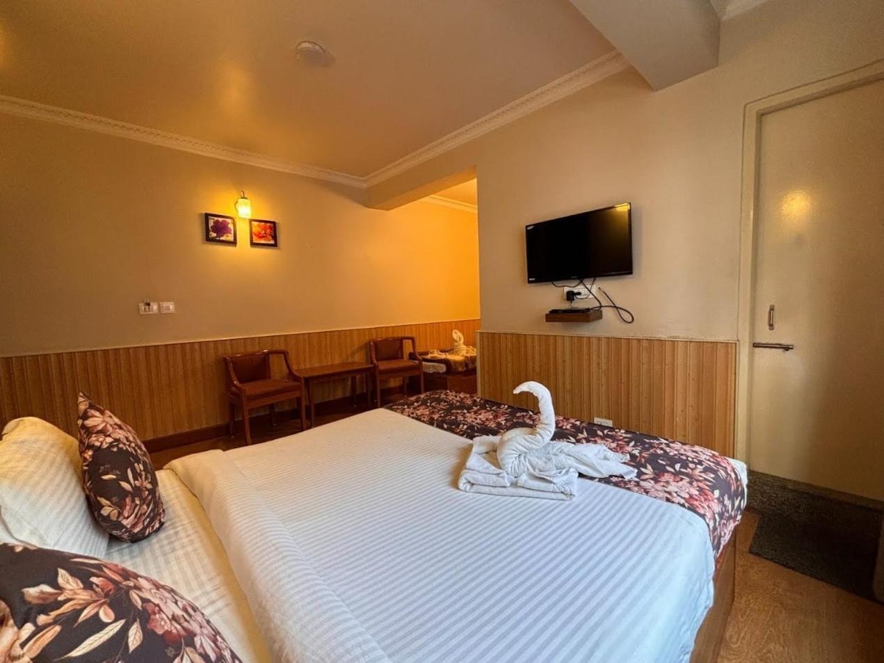 Hotel Serenity Taksa Palace Darjeeling  Exterior foto
